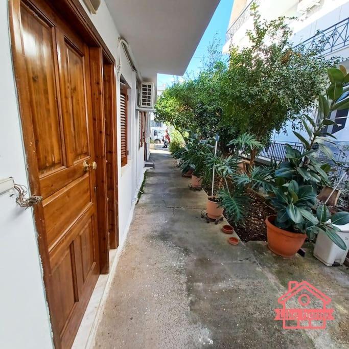 Apartament Like κοντά στο τει και στο κέντρο Lamía